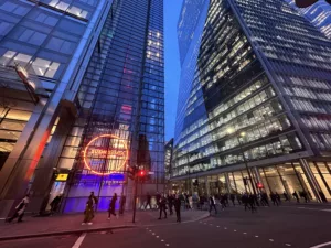 SUSHISAMBA LONDON | Bespoke illuminated signage | The Light Lab