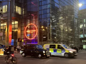 SUSHISAMBA LONDON | Bespoke illuminated signage | The Light Lab