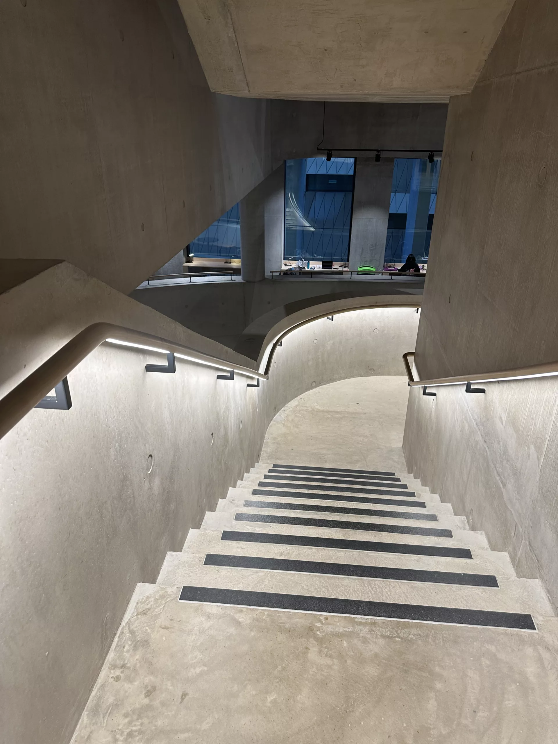 London College of Fashion, Stratford Waterfront | bespoke timber LED handrail | The Light Lab