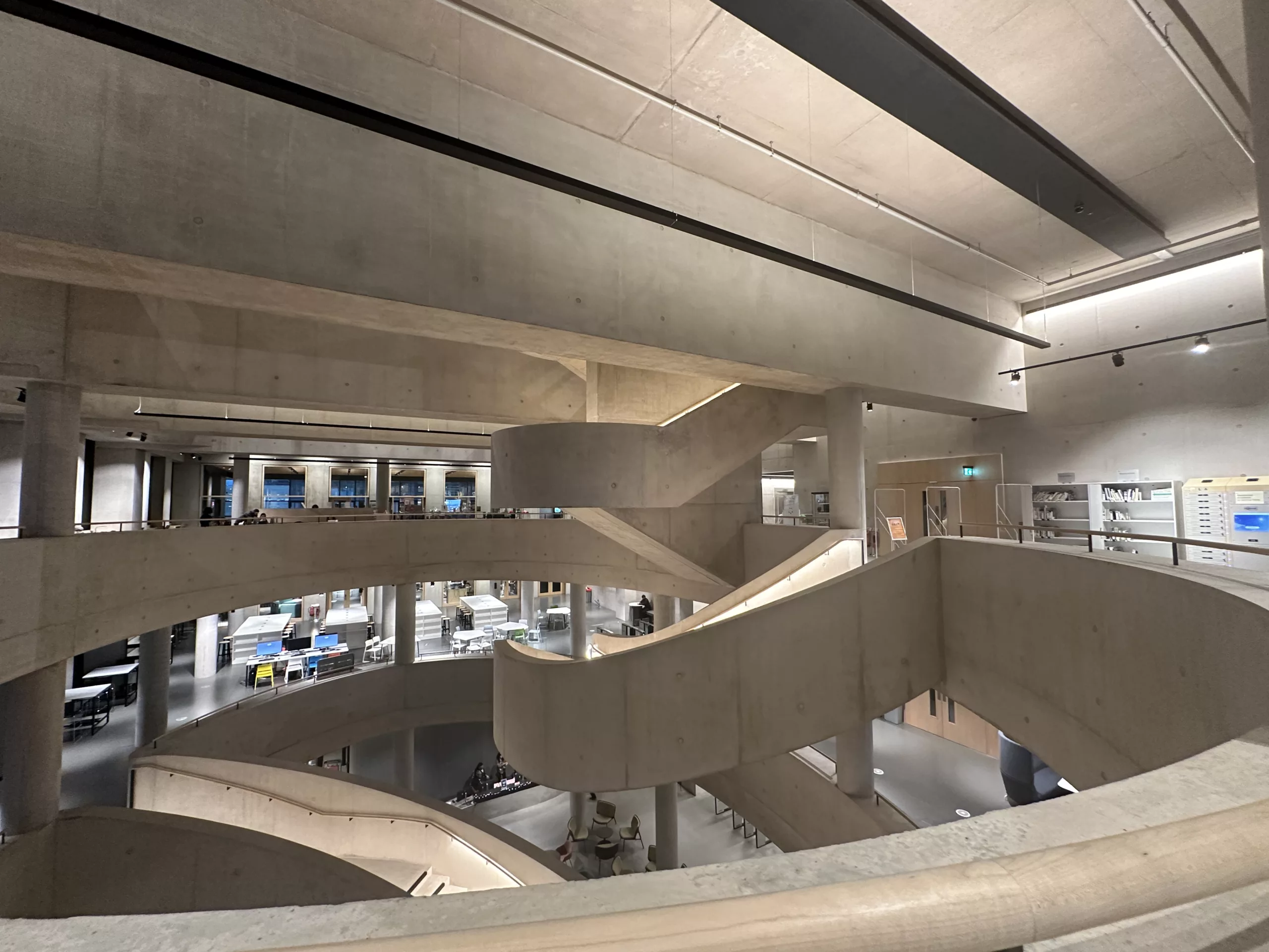 London College of Fashion, Stratford Waterfront | bespoke timber LED handrail | The Light Lab