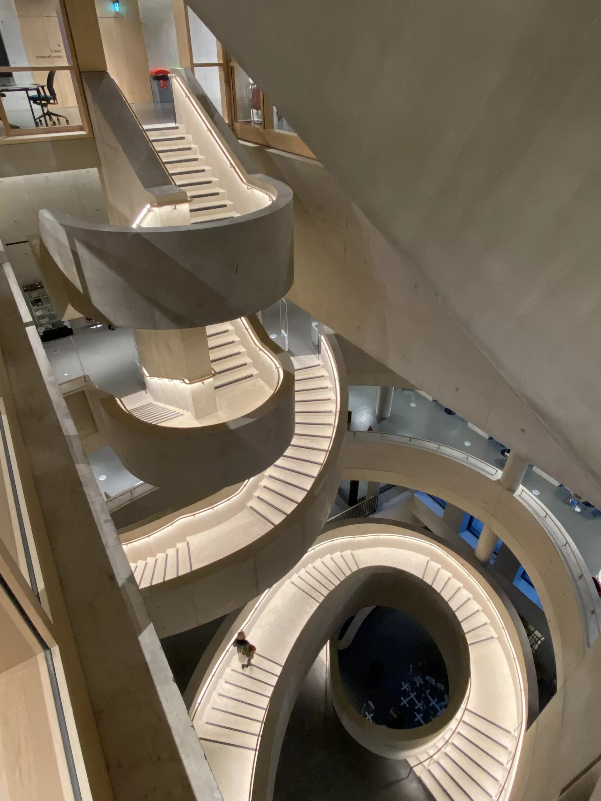 London College of Fashion, Stratford Waterfront | bespoke timber LED handrail | The Light Lab