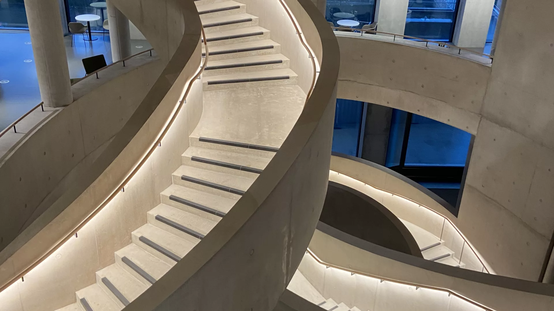 London college of fashion, UAL stratford | Bespoke LED timber handrail | the light lab 