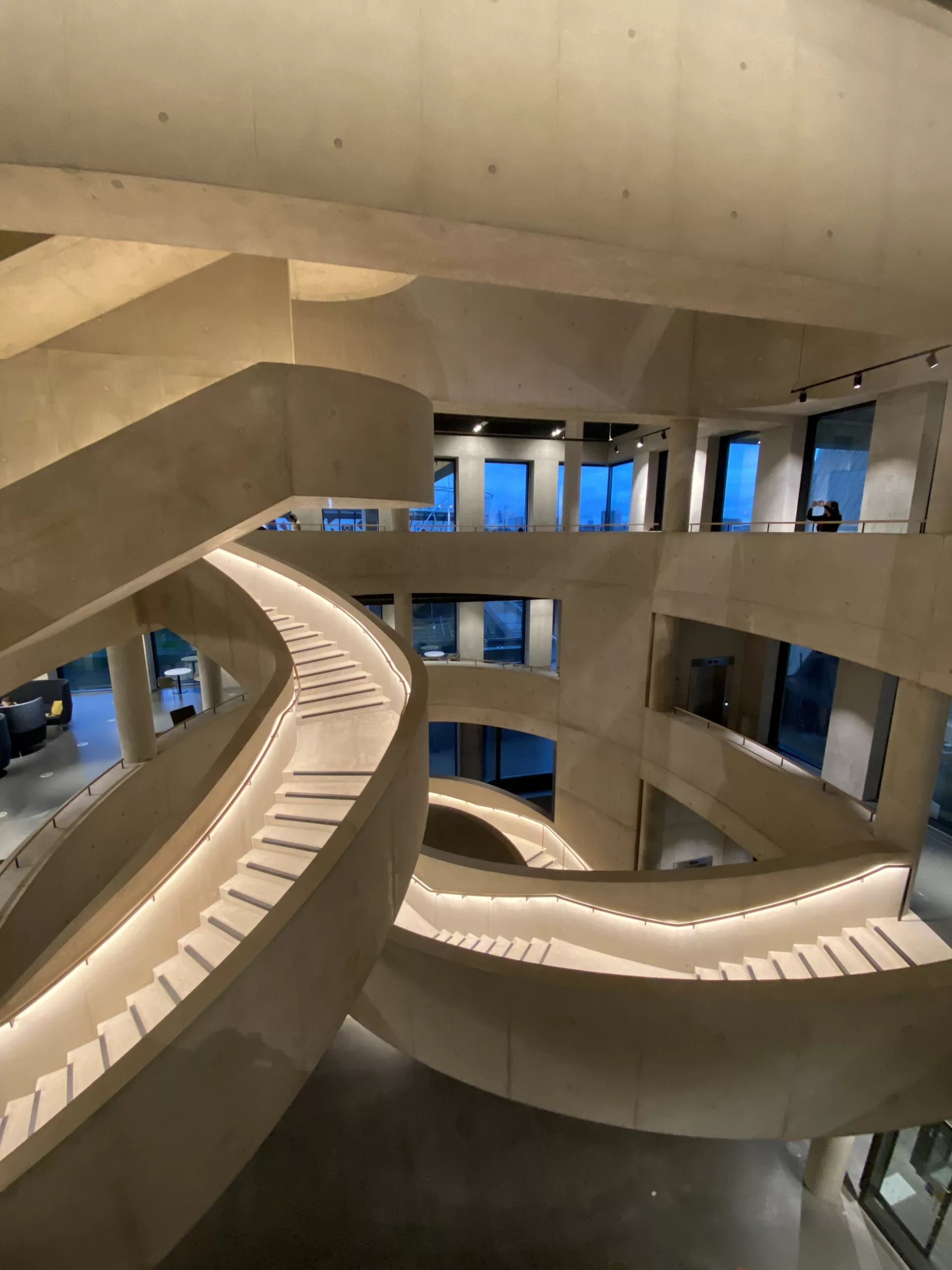 London college of fashion, UAL stratford | Bespoke LED timber handrail | the light lab