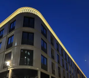 concord street | custom linear & curved LED lighting - Glowline | The light lab