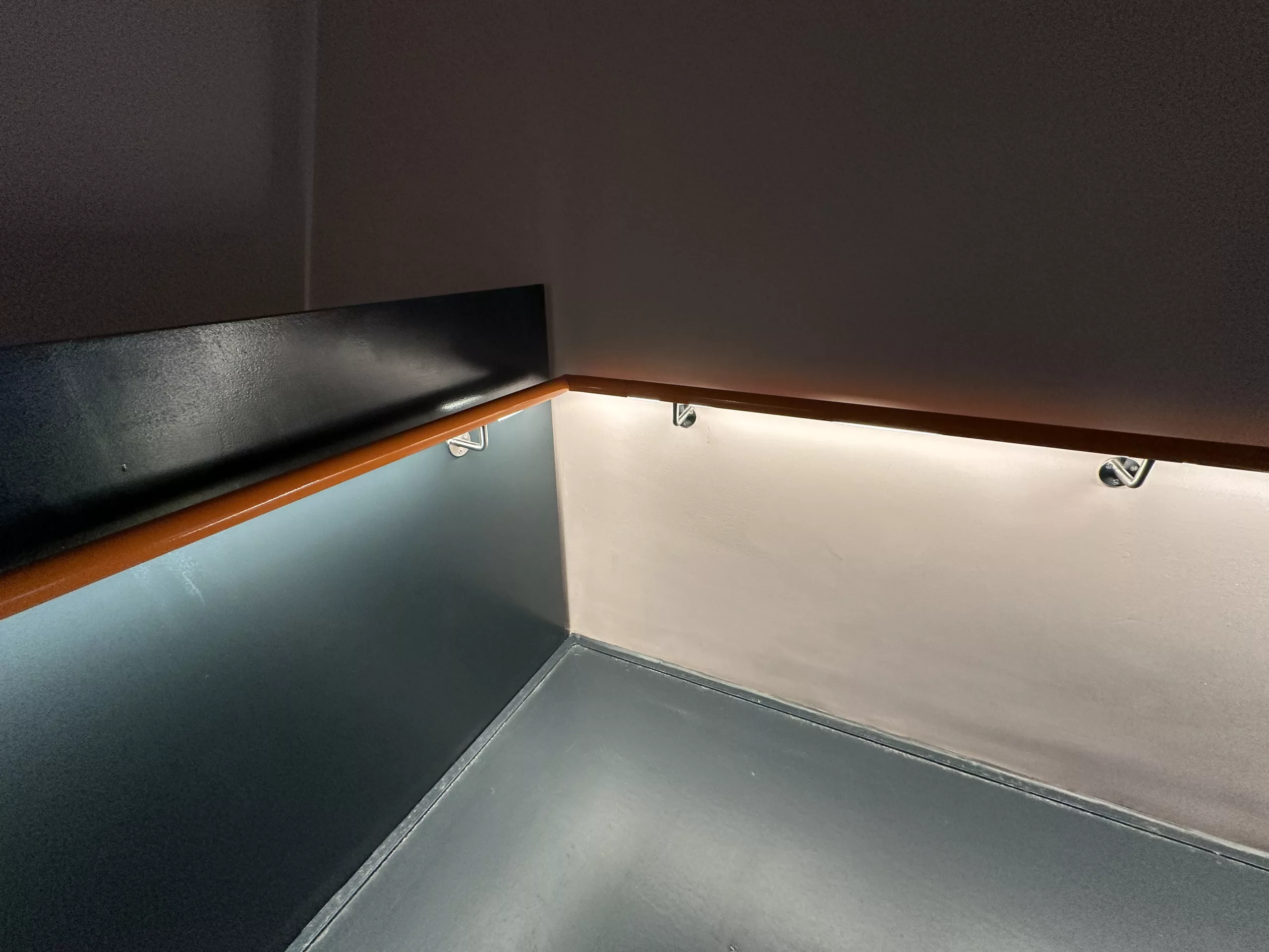 Aviva, Manchester | The Light Lab | Bespoke LED handrail