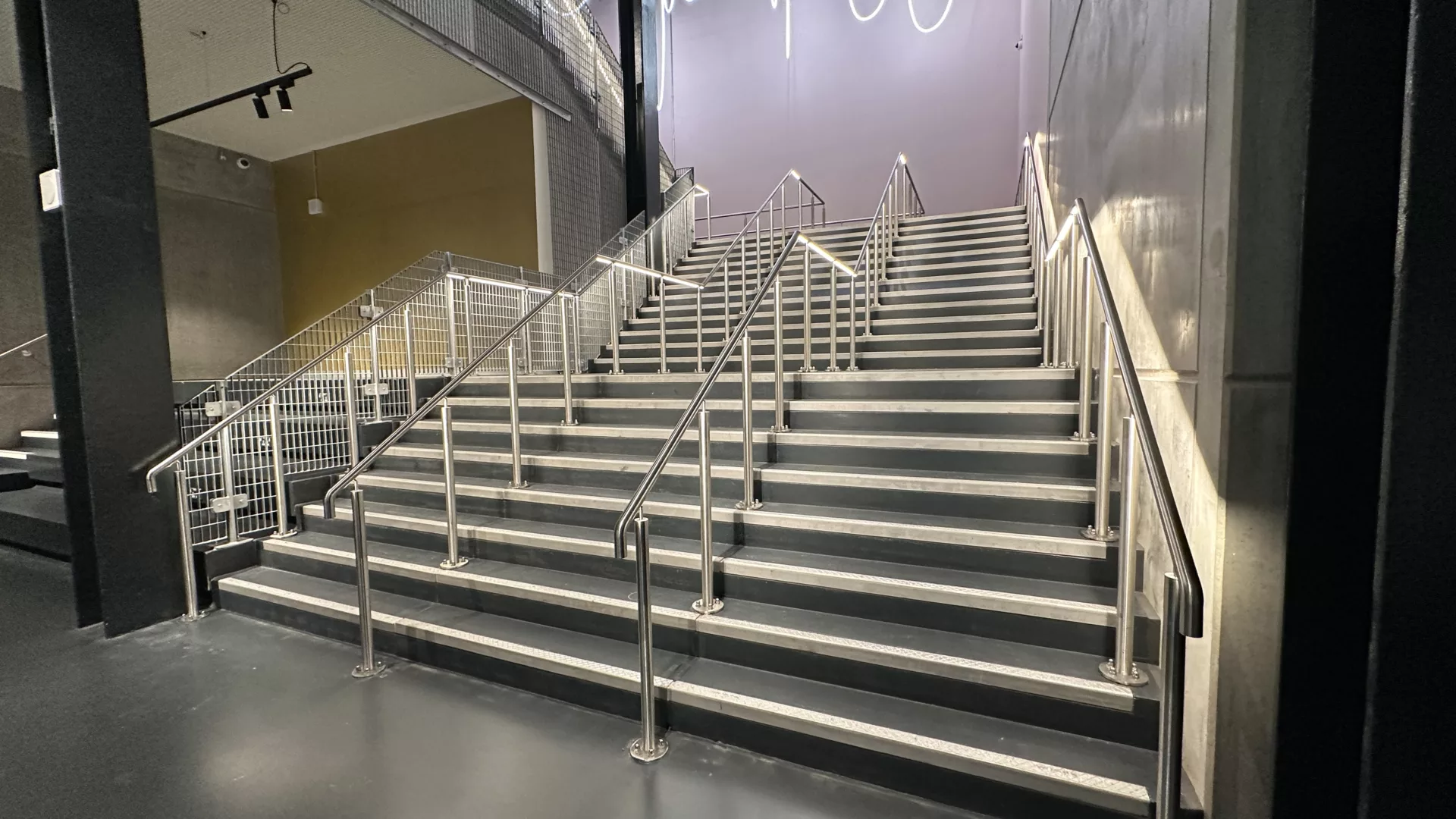 Aviva, Manchester | The Light Lab | Bespoke LED handrail