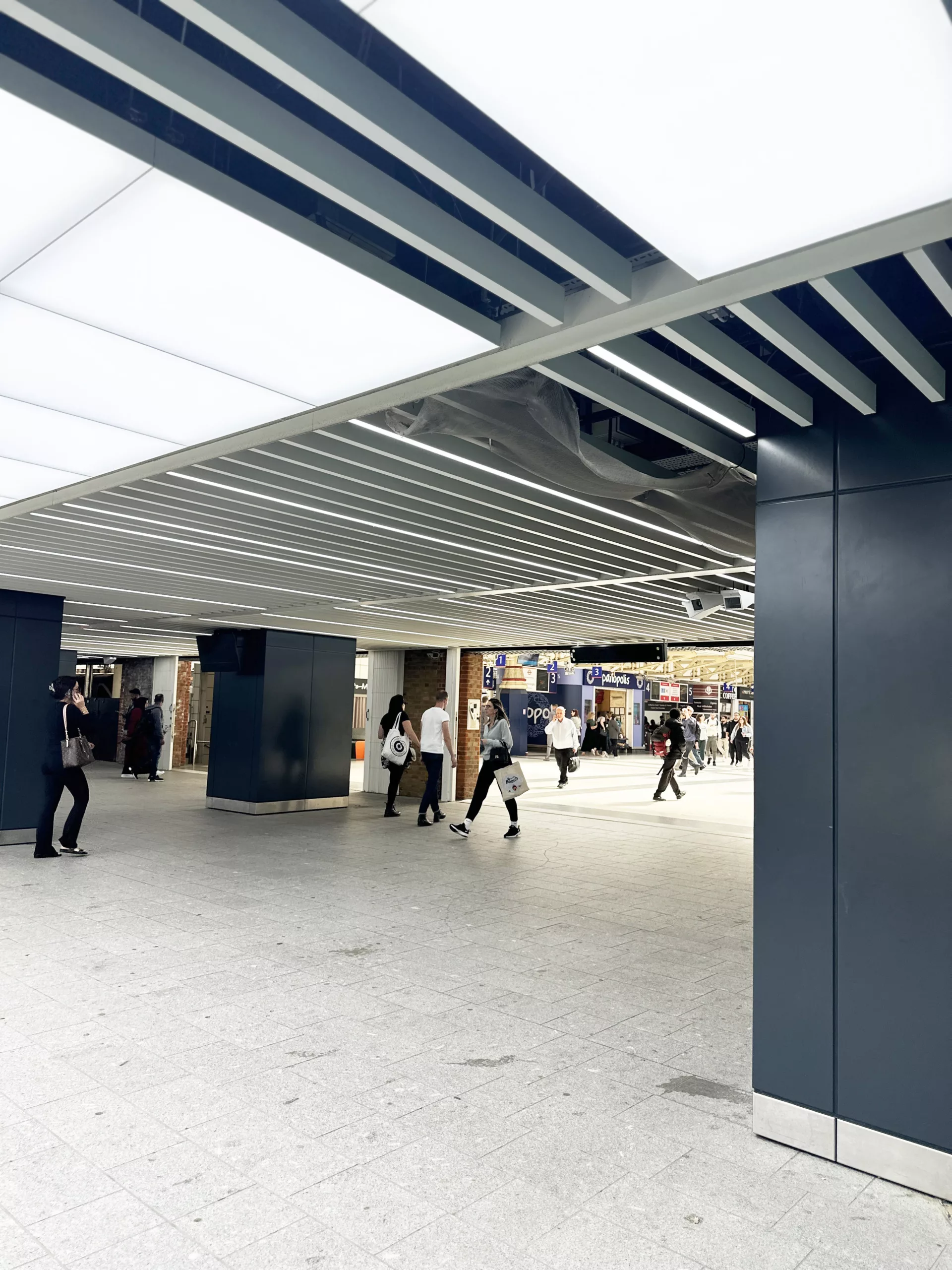 Liverpool Street, Broadgate Link, Glowpanel, LED ceiling panels, the Light Lab, bespoke lighting