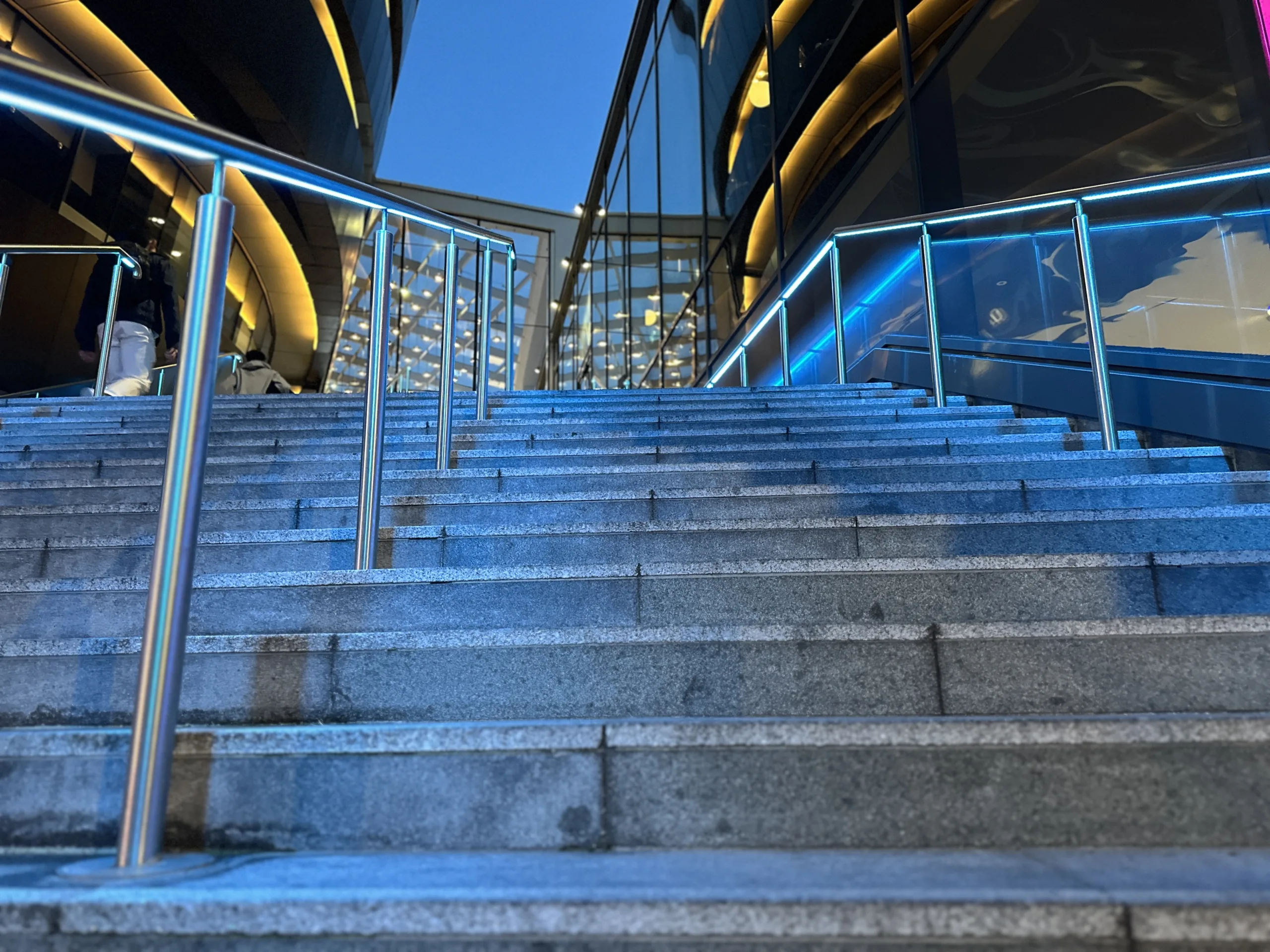 St James Quarter Edinburgh | Bespoke retail lighting | Custom Glowrail LED handrail RGBW | The Light Lab