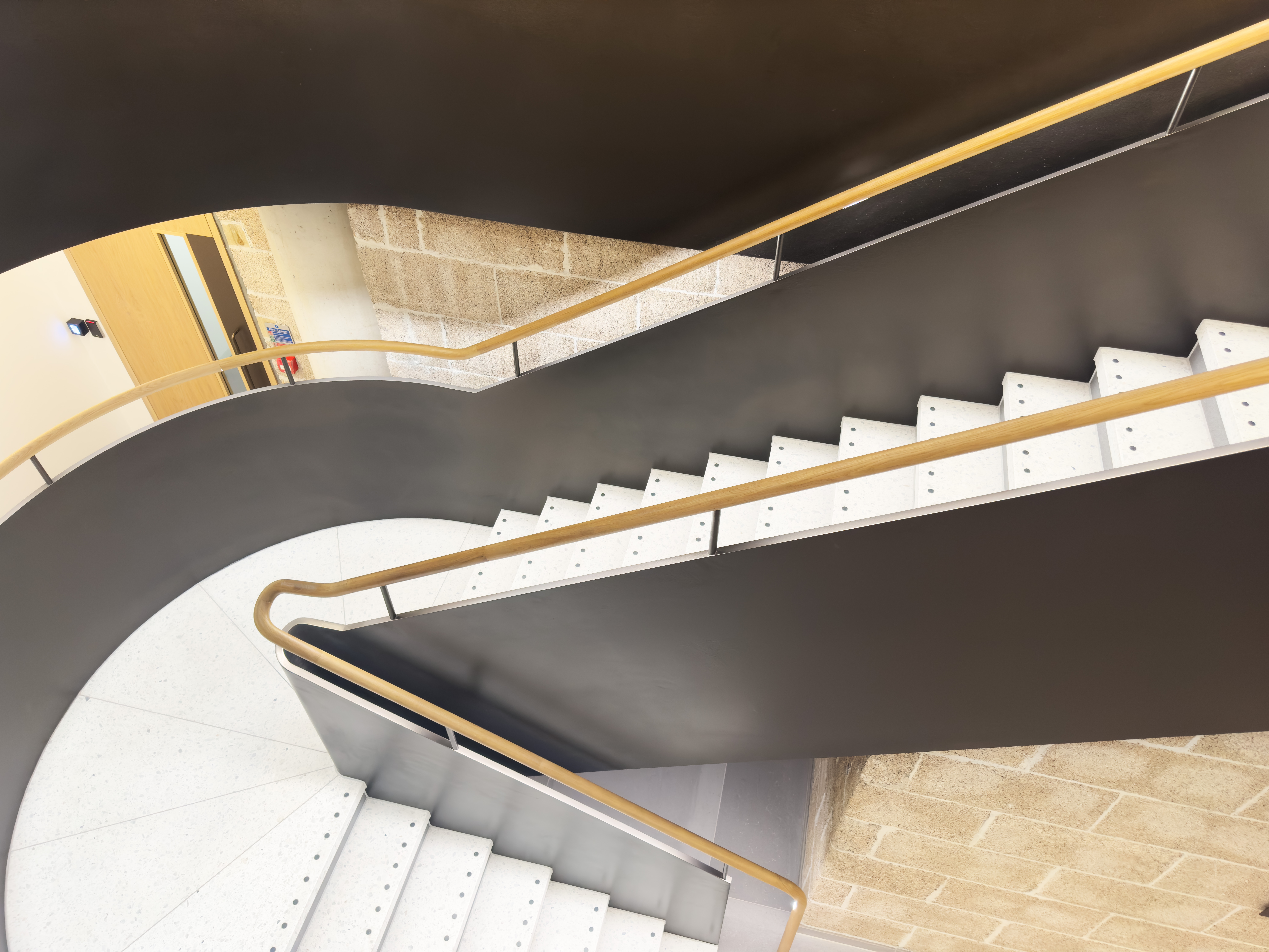 11 belgrave road, the light lab, commercial office lighting, bespoke LED handrail Glowrail