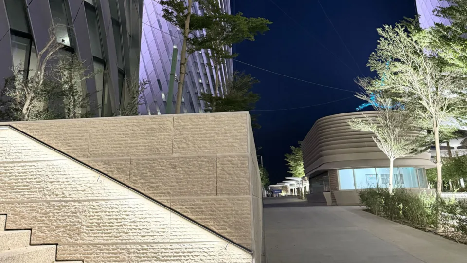 Lusail Towers , Lusail City Qatar | Glowrail LED handrail | The Light Lab | Bespoke LED handrail fabrication | Commercial lighting