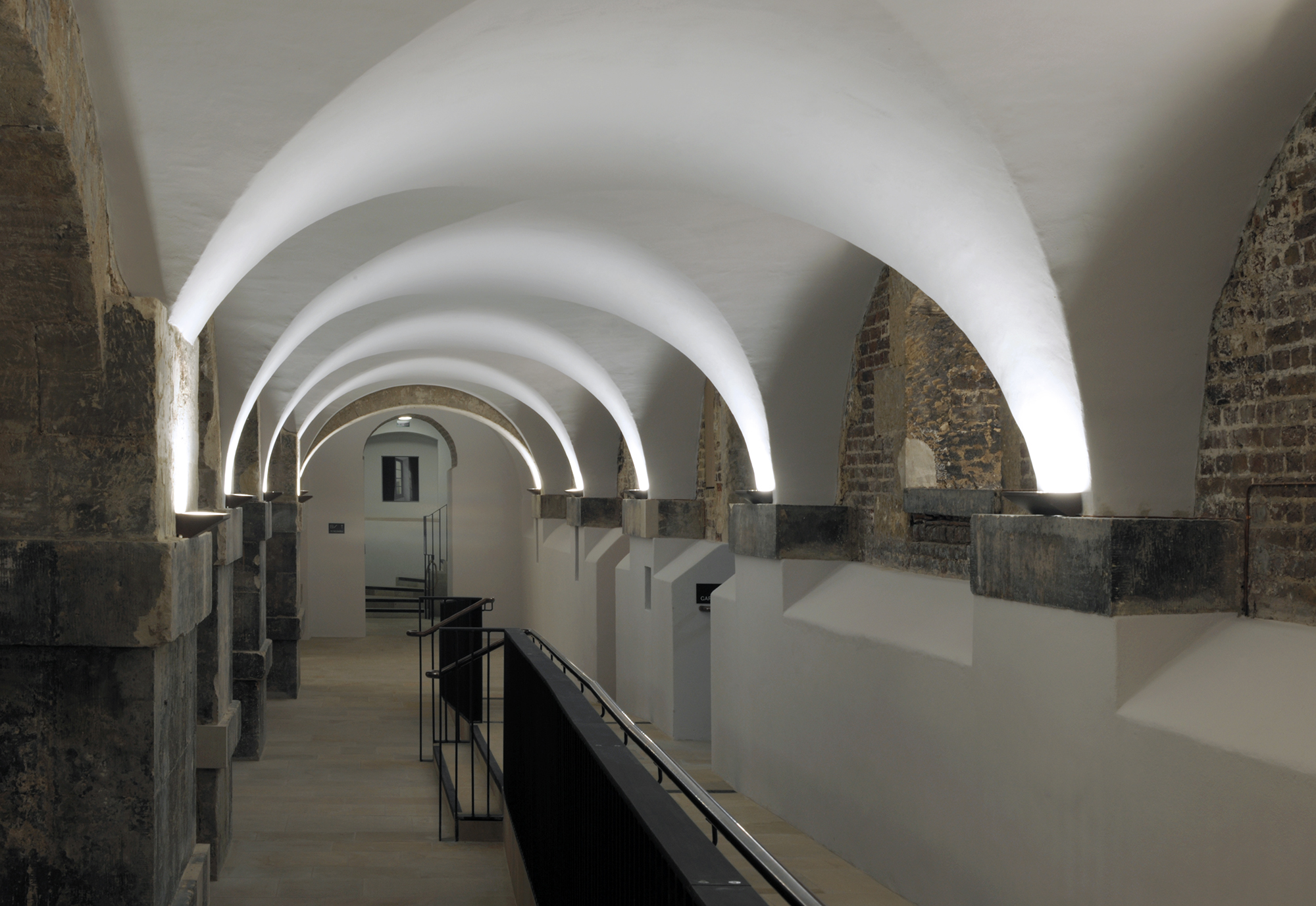 Dow Jones Christchurch Spitalfields Crypt DG 49