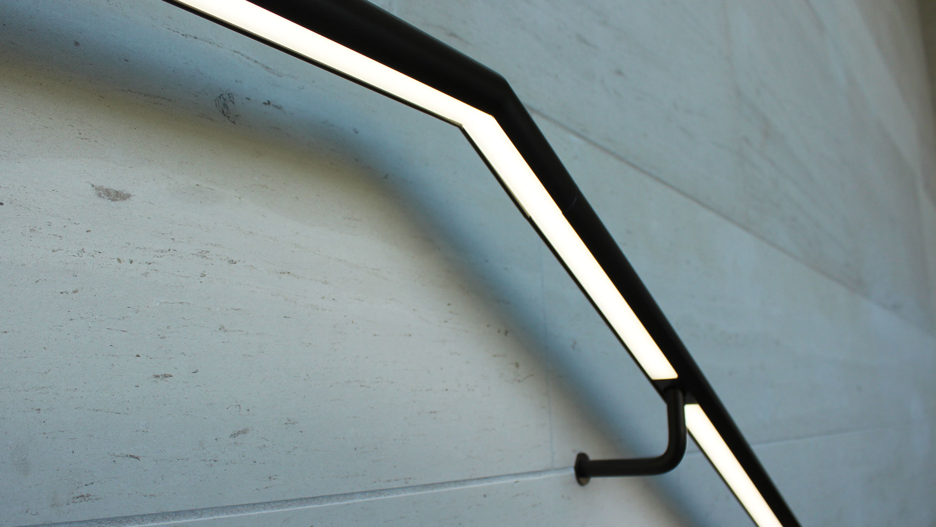 Private school lighting | Illuminated handrail Glowrail | The Light Lab