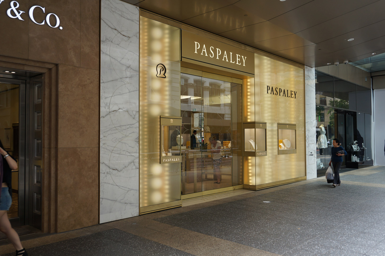 bespoke lighting paspaley brisbane melbourne lightlab 10