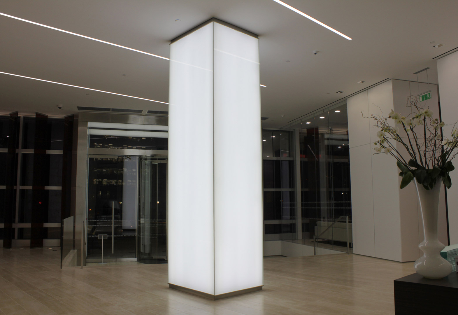 lighting installations 99 bishopsgate lightlab 6