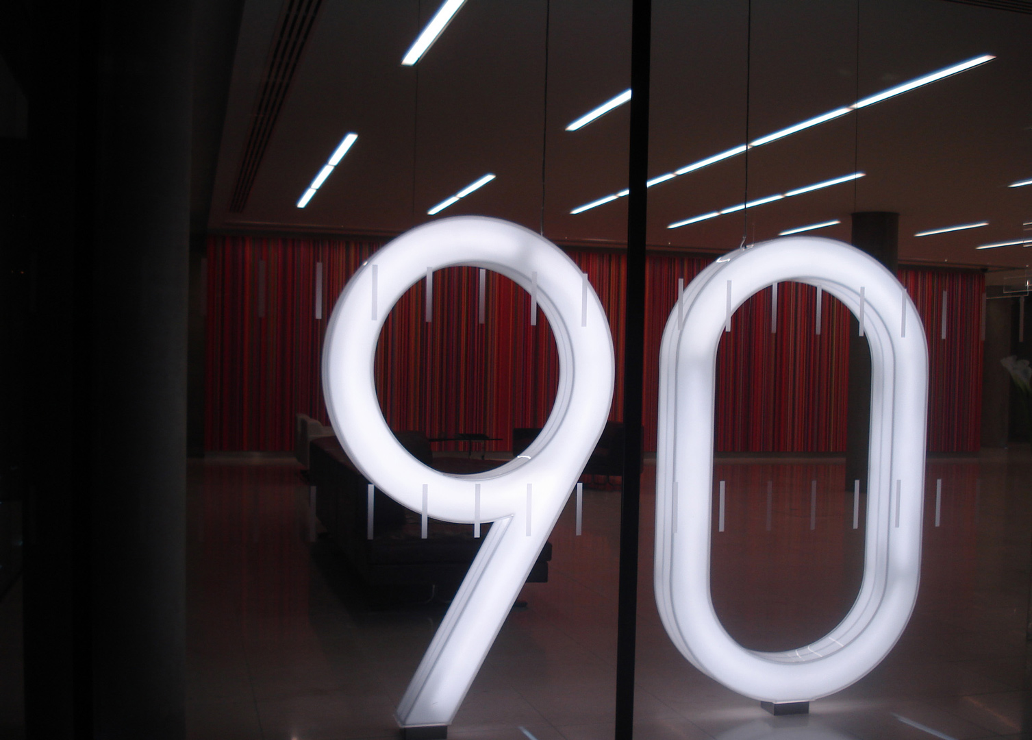 lighting installations qube 90 london lightlab 3